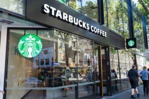 Abogado de Accidentes por Resbalón y Caída de Starbucks de Florida
