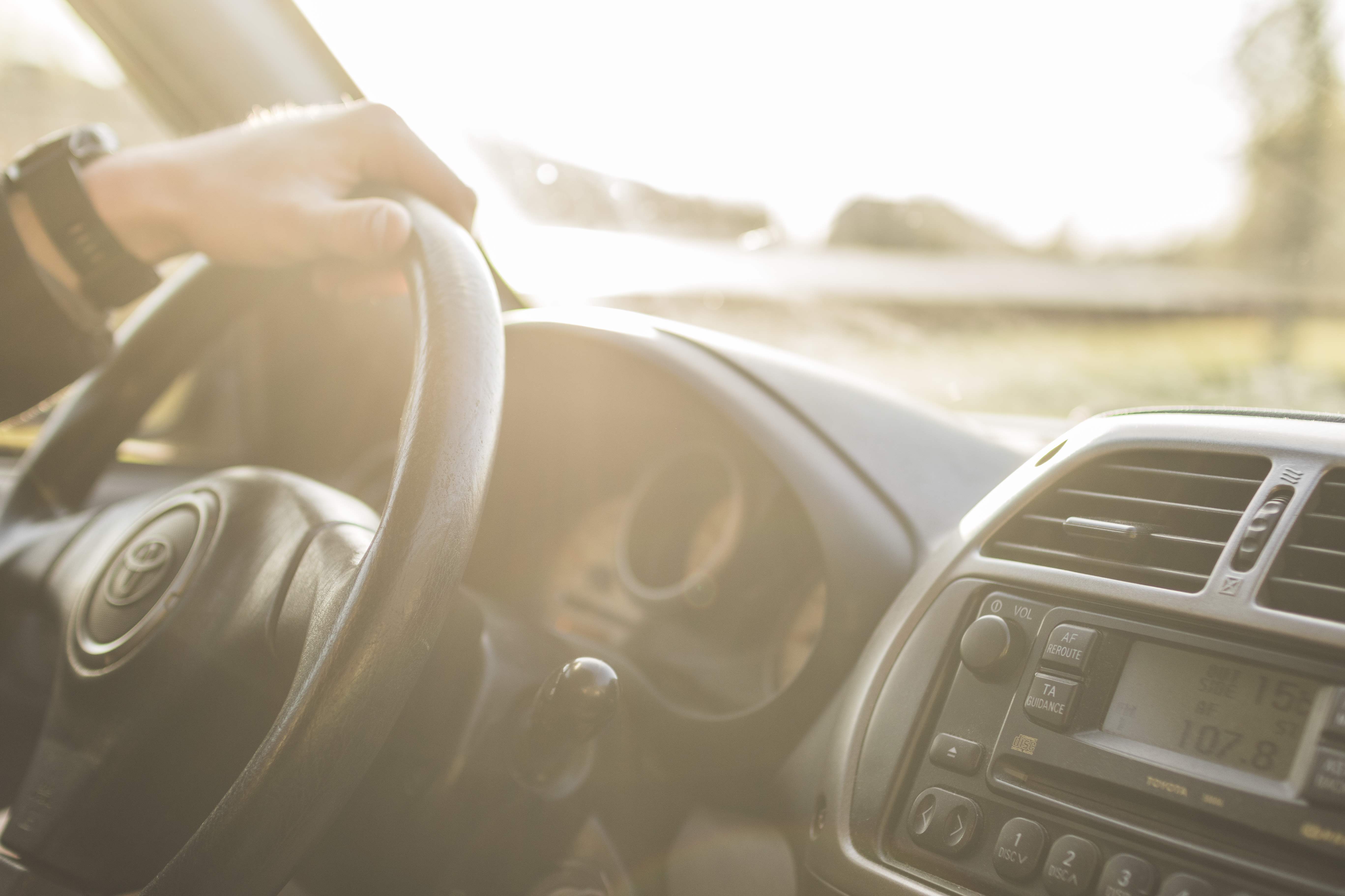 The problem lies with the motor/generator control ECU and hybrid control ECU software in the Prius models.