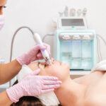 How Would I Report a Cosmetologist in Florida