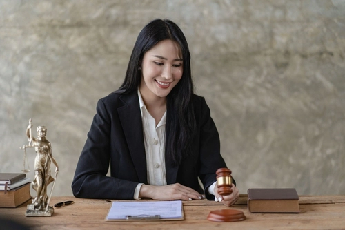 Can a Slip and Fall at a Ft Lauderdale Store Lead to a Lawsuit?